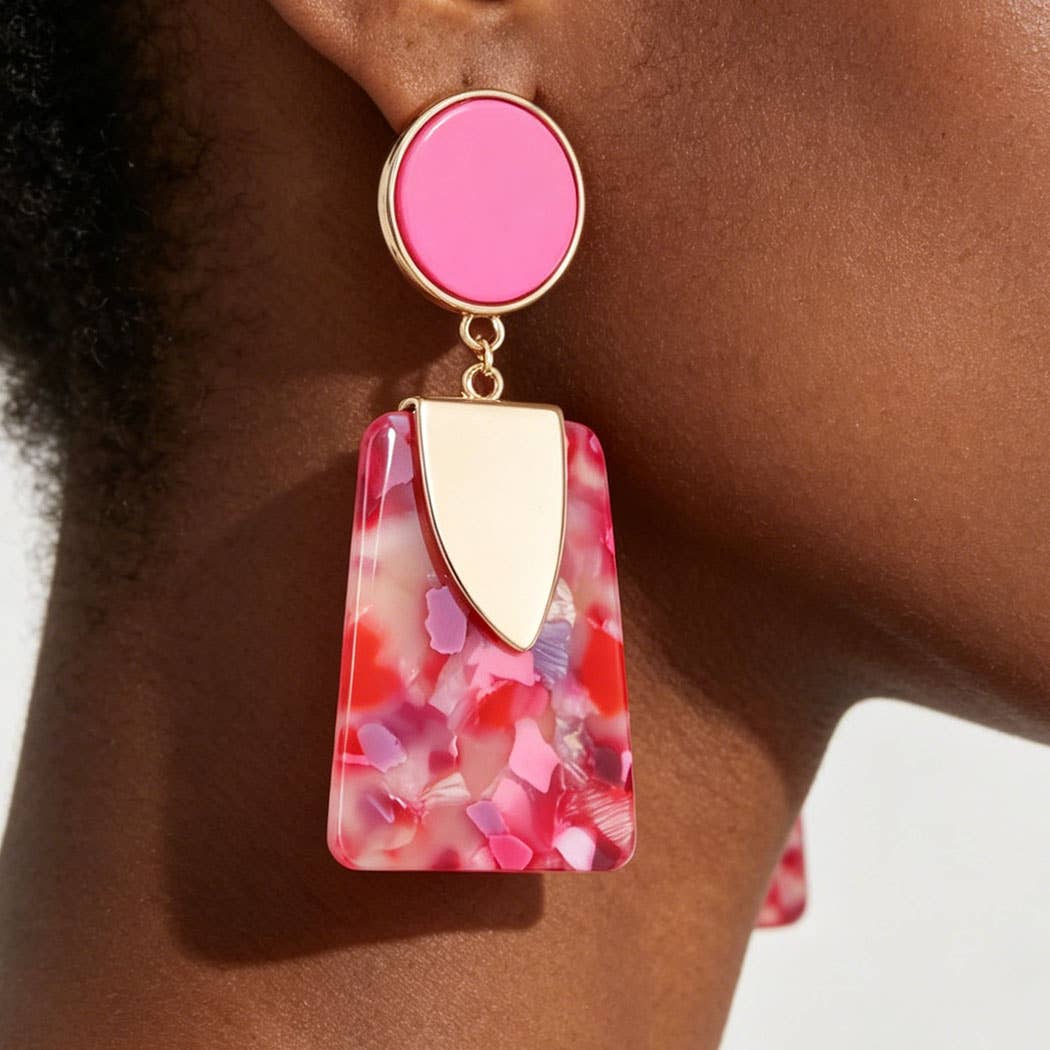 Retro Flake Frame Fashion Earrings: GPK